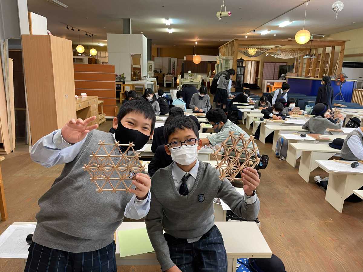 4年生】校外学習（佐田建美、鶴山公園、津山鉄道博物館